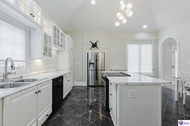 262 Thousand Oaks Drive, Elizabethtown, KY 42701