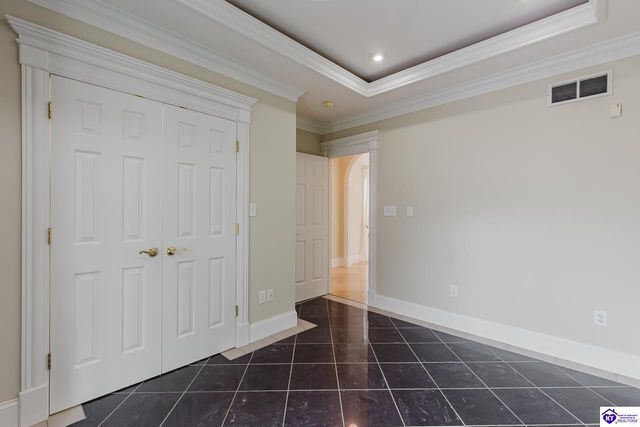 262 Thousand Oaks Drive, Elizabethtown, KY 42701