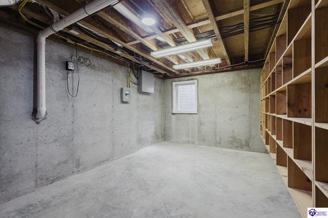 262 Thousand Oaks Drive, Elizabethtown, KY 42701