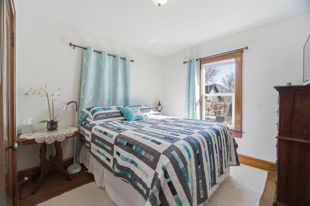 1306 S LAWE STREET, Appleton, WI 54915