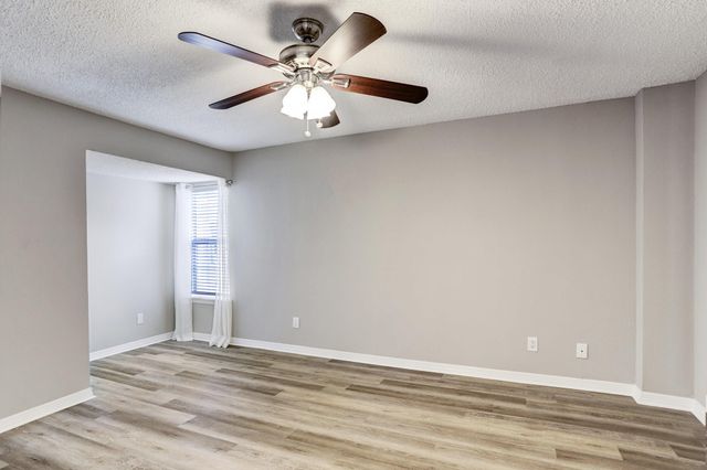 1849 Post Oak Park Drive 1849, Houston, TX 77027