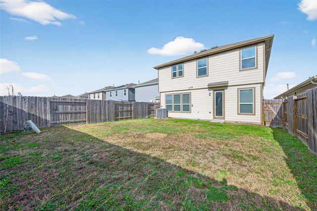 611 Ash Mill Drive, Houston, TX 77090