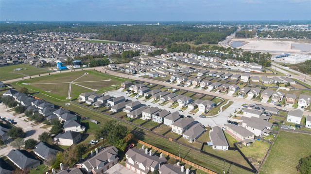 611 Ash Mill Drive, Houston, TX 77090