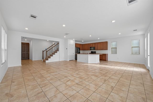 611 Ash Mill Drive, Houston, TX 77090