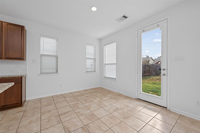 611 Ash Mill Drive, Houston, TX 77090