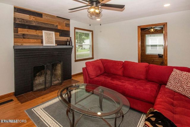 3123 Brunswick St, Knoxville, TN 37917