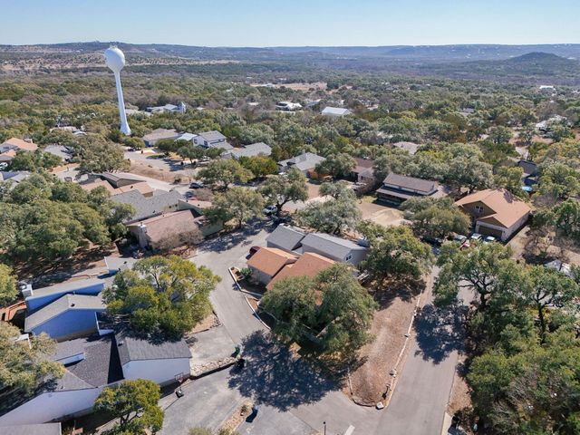 213 Overlook CT, Wimberley, TX 78676