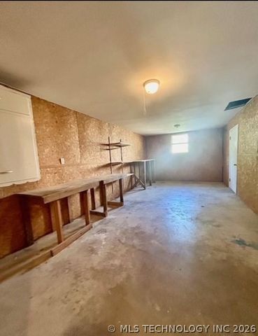 711 N SW, Ardmore, OK 73401