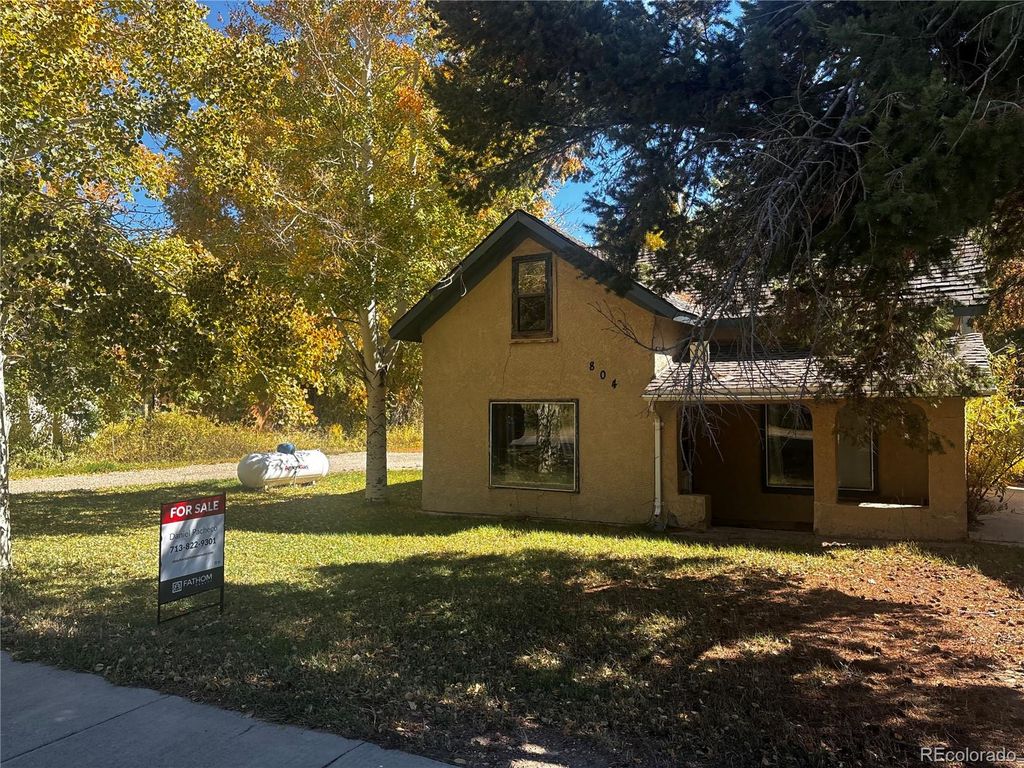 804 Main Street, San Luis, CO 81152