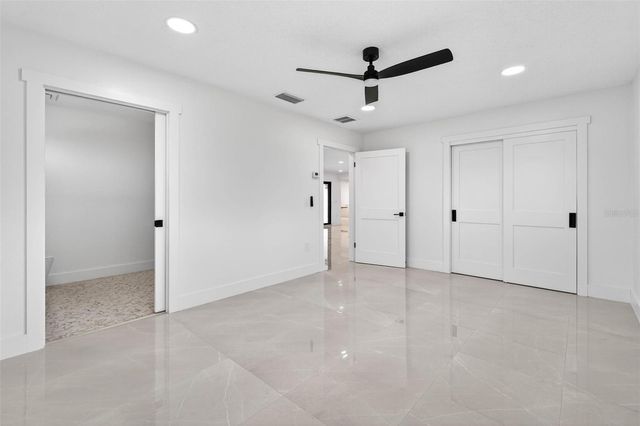 319 MIDWAY ISLAND, Clearwater, FL 33767