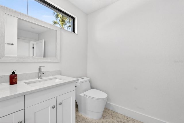 319 MIDWAY ISLAND, Clearwater, FL 33767