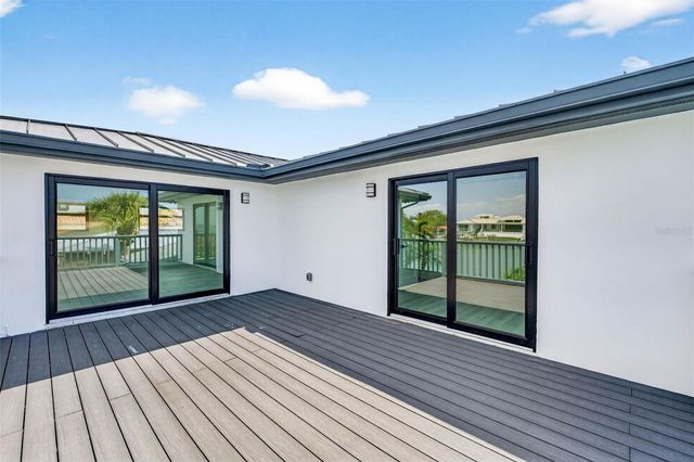 319 MIDWAY ISLAND, Clearwater, FL 33767