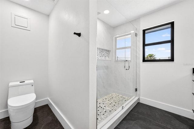 319 MIDWAY ISLAND, Clearwater, FL 33767