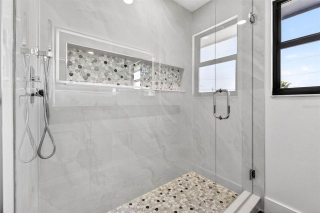 319 MIDWAY ISLAND, Clearwater, FL 33767