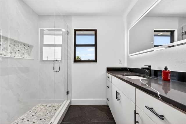 319 MIDWAY ISLAND, Clearwater, FL 33767