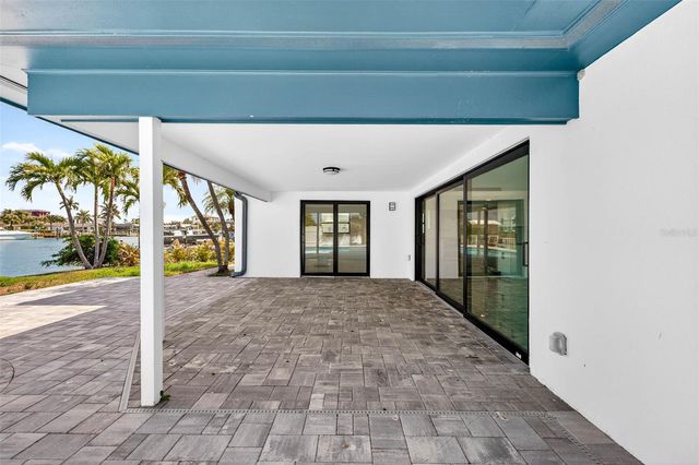 319 MIDWAY ISLAND, Clearwater, FL 33767