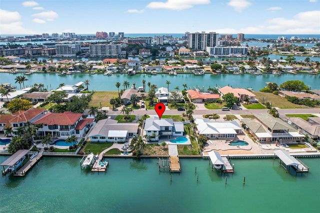 319 MIDWAY ISLAND, Clearwater, FL 33767
