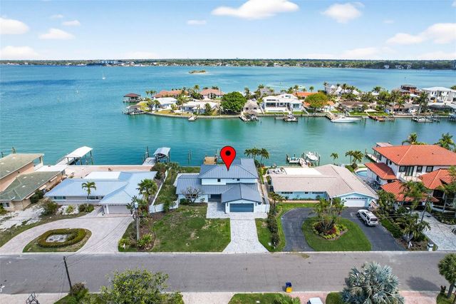 319 MIDWAY ISLAND, Clearwater, FL 33767