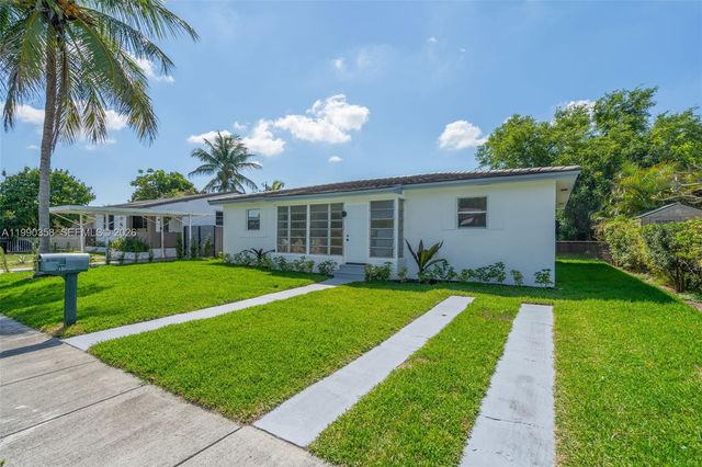 110 NE 171st St, North Miami Beach, FL 33162