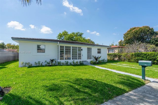 110 NE 171st St, North Miami Beach, FL 33162