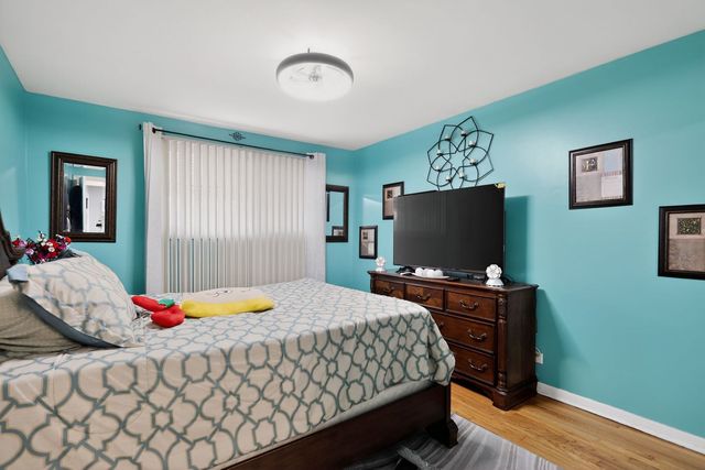 3446 W 74th Street, Chicago, IL 60629