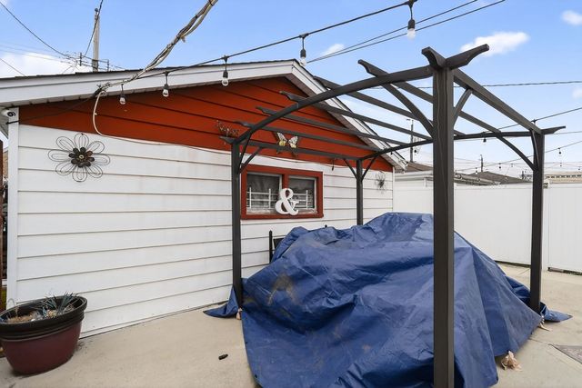 3446 W 74th Street, Chicago, IL 60629