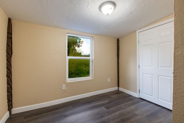 5201 Grande Drive NW, Albuquerque, NM 87107