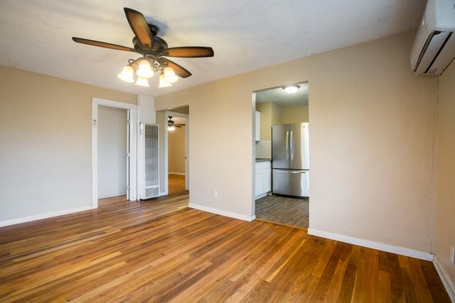 5201 Grande Drive NW, Albuquerque, NM 87107