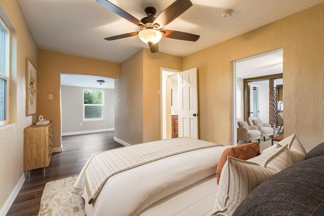 5201 Grande Drive NW, Albuquerque, NM 87107