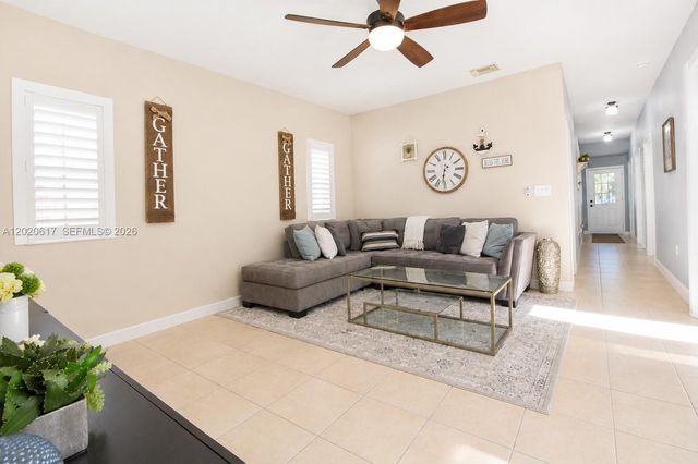 3496 NE 3rd Dr, Homestead, FL 33033