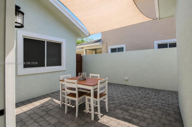 3496 NE 3rd Dr, Homestead, FL 33033