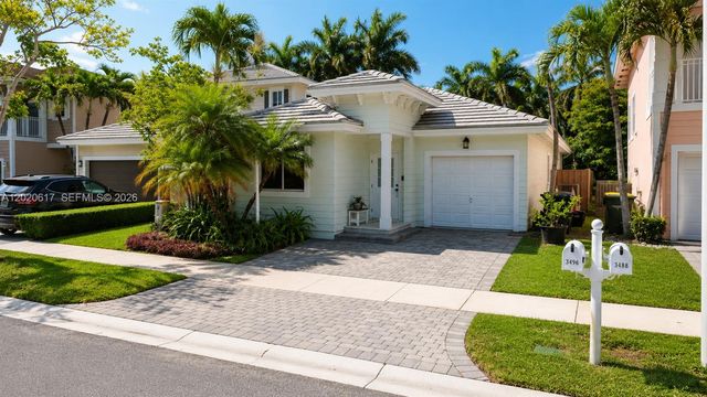 3496 NE 3rd Dr, Homestead, FL 33033