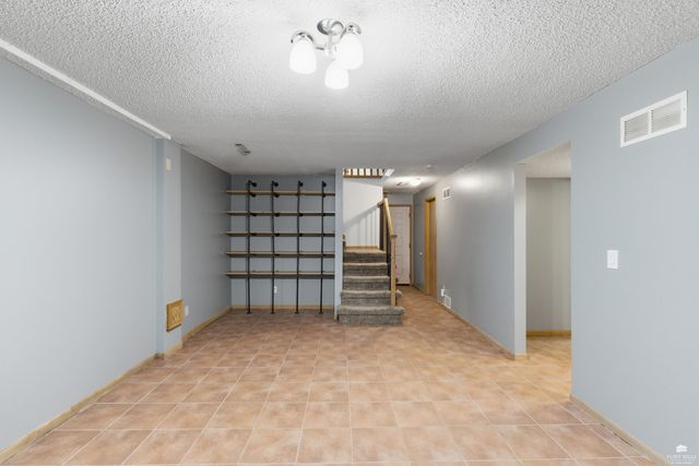 2412 Anderson Avenue, Manhattan, KS 66502