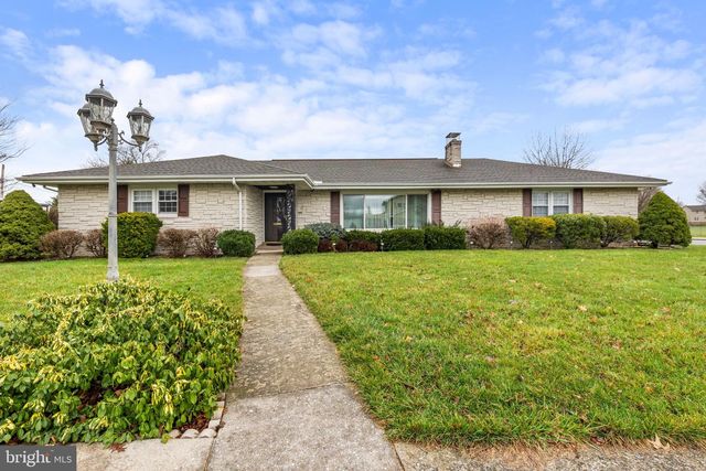 134 LYNNWOOD DR, Palmyra, PA 17078