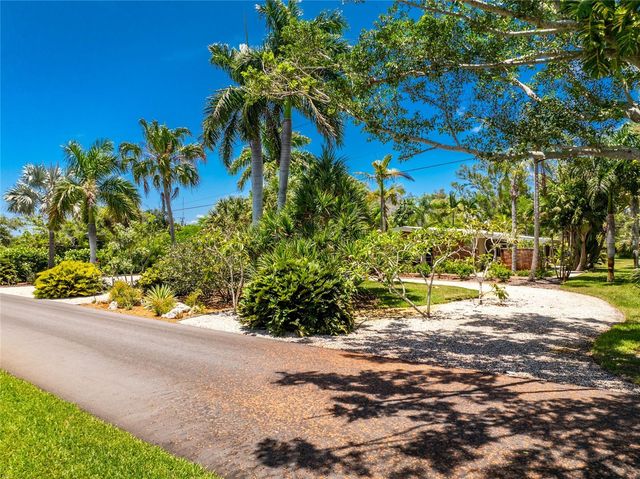 20 SPANIARDS ROAD, Placida, FL 33946