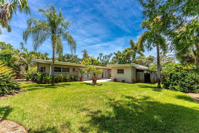 20 SPANIARDS ROAD, Placida, FL 33946