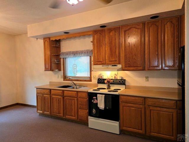 34716 County Rd 31, La Junta, CO 81050
