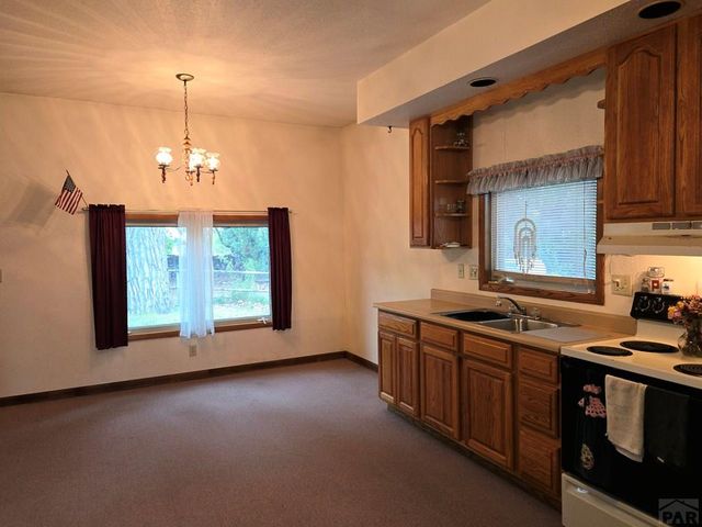34716 County Rd 31, La Junta, CO 81050