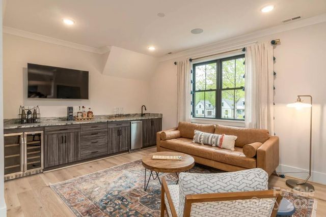 5745 Lake Pointe Drive, Granite Falls, NC 28630