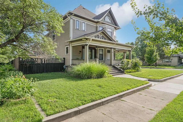 1919 W Douglas Ave, Wichita, KS 67213