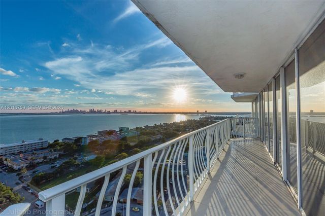 7601 E Treasure Dr 2406, North Bay Village, FL 33141