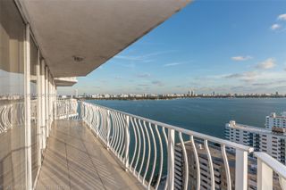 7601 E Treasure Dr 2406, North Bay Village, FL 33141