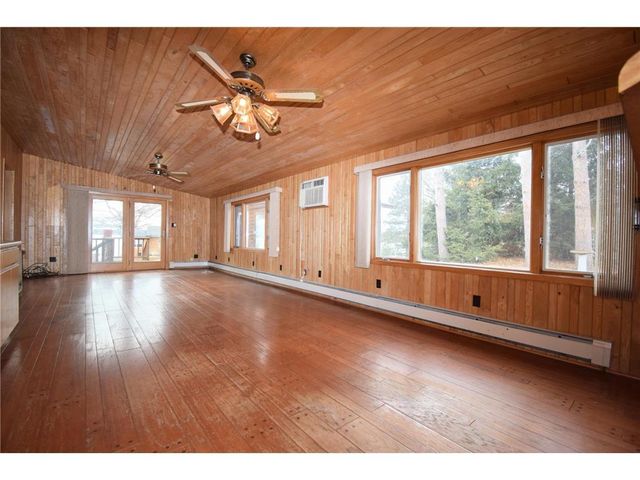 3434 Chenoweth Drive, Webster, WI 54893