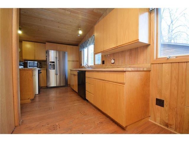 3434 Chenoweth Drive, Webster, WI 54893