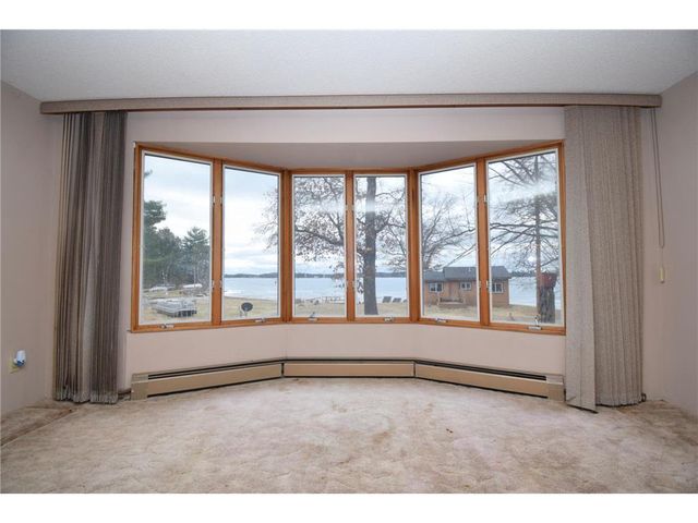 3434 Chenoweth Drive, Webster, WI 54893