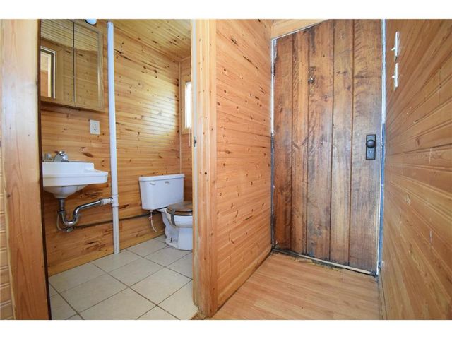 3434 Chenoweth Drive, Webster, WI 54893