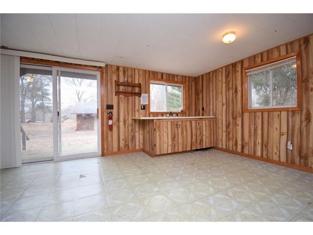 3434 Chenoweth Drive, Webster, WI 54893