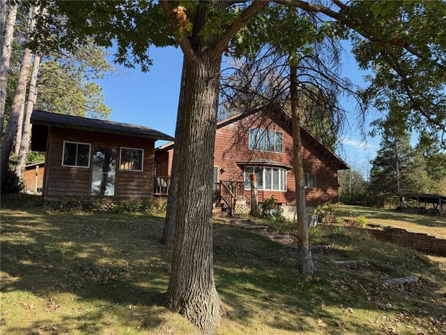 3434 Chenoweth Drive, Webster, WI 54893