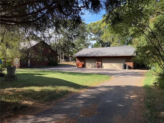 3434 Chenoweth Drive, Webster, WI 54893