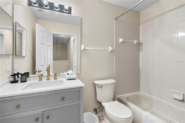 417 LA MIRAGE STREET, Davenport, FL 33897